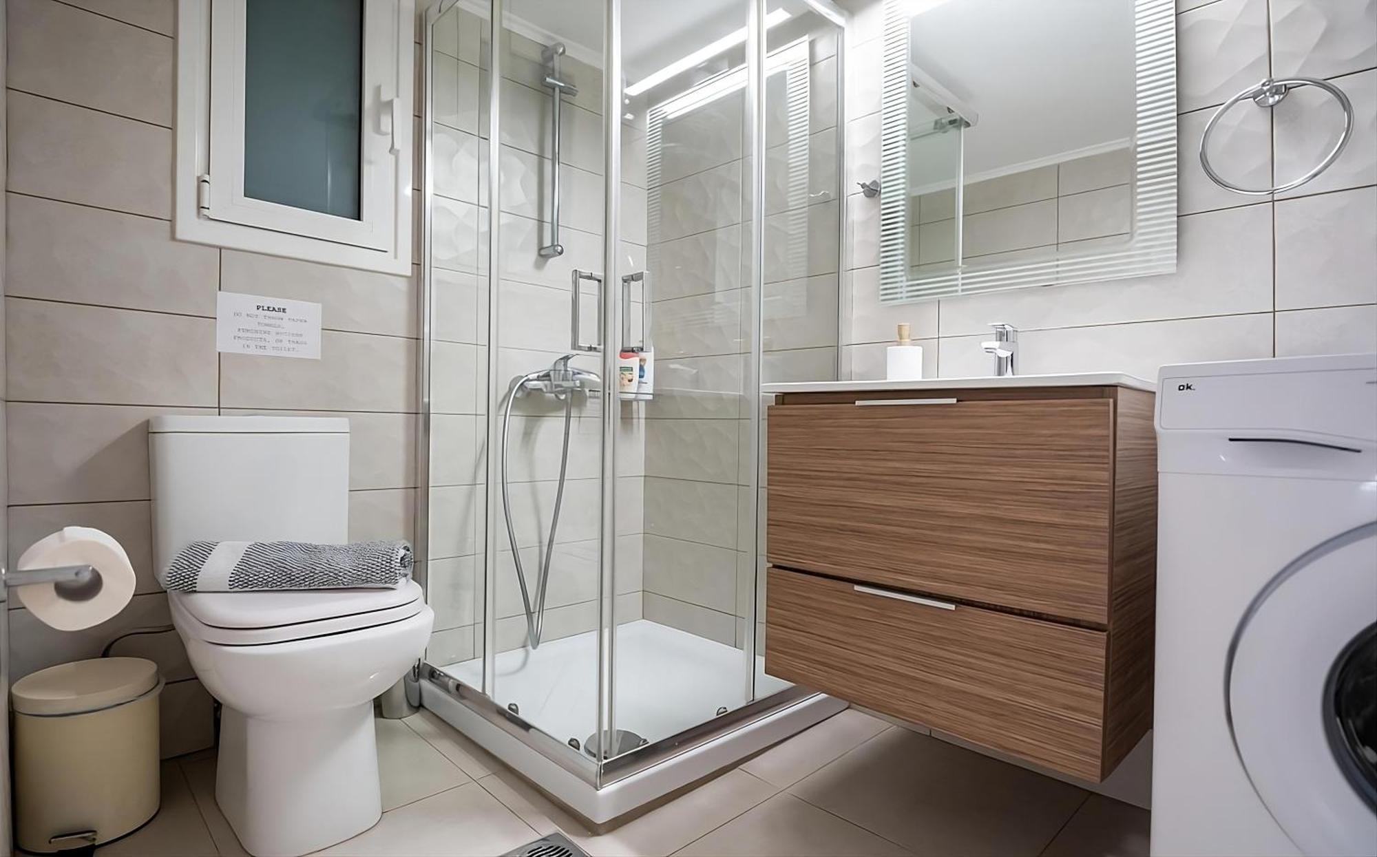 Entire Apt, 3Rd Floor, 1 Bedroom Atena Exterior foto